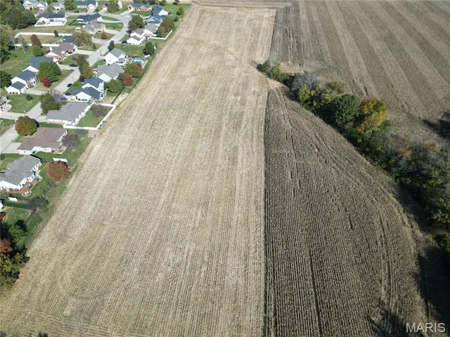 $205,000 | 5 Mozart Place, Millstadt, IL 62260