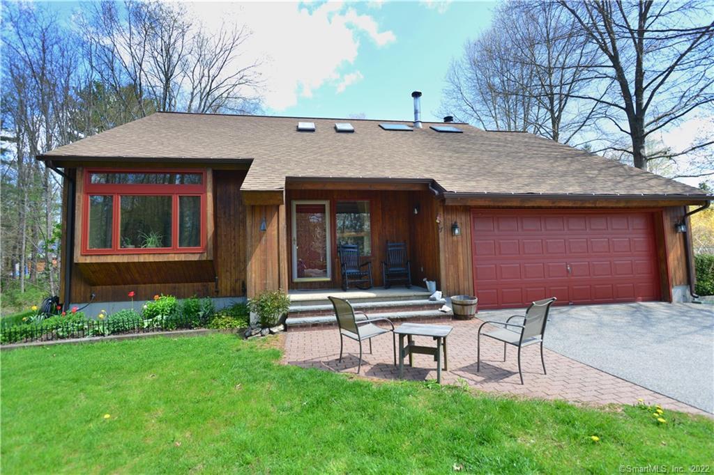 7 Spring Hill Road Woodstock, CT 06282 - Photo 1 of 1 Gallery Image 1