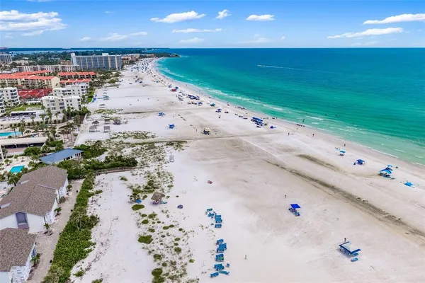 $1,500,000 | 1280 Dolphin Bay Way, Unit 504, Sarasota, FL 34242