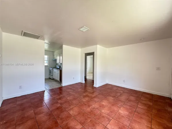$1,200 | 1703 Palm Drive, Unit A, Fort Myers, FL 33907