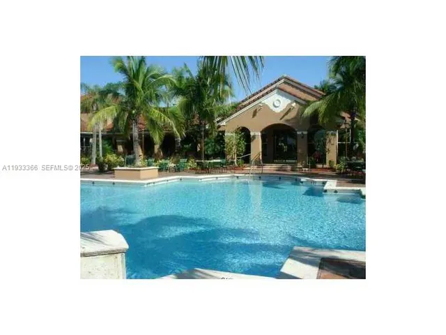 $3,100 | 4350 Northwest 107th Avenue, Unit 102, Doral, FL 33178