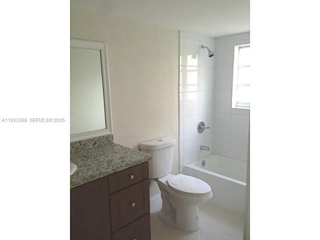 $3,100 | 4350 Northwest 107th Avenue, Unit 102, Doral, FL 33178