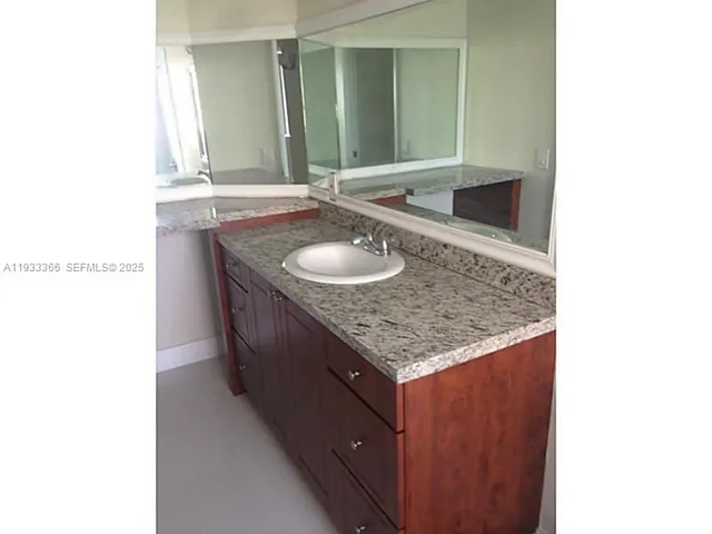 $3,100 | 4350 Northwest 107th Avenue, Unit 102, Doral, FL 33178