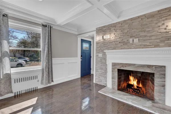 $975,000 | 154 California Avenue, Freeport, NY 11520