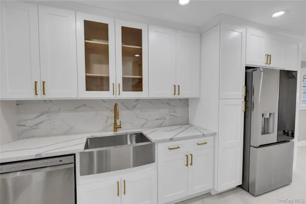 $975,000 | 154 California Avenue, Freeport, NY 11520