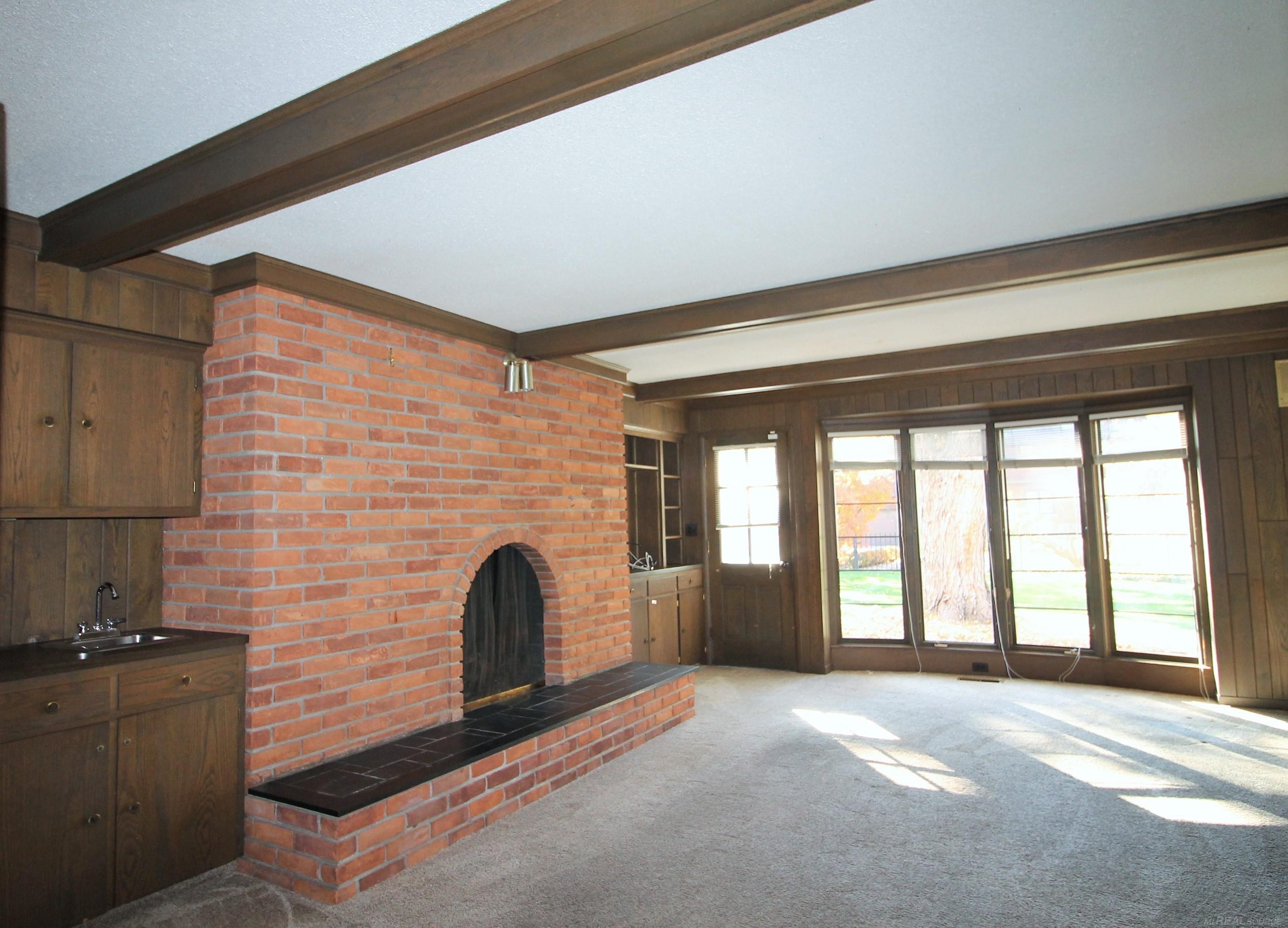 1341 Devonshire Road Grosse Pointe, MI 48230 - Photo 14 of 68 50094711-13.JPG