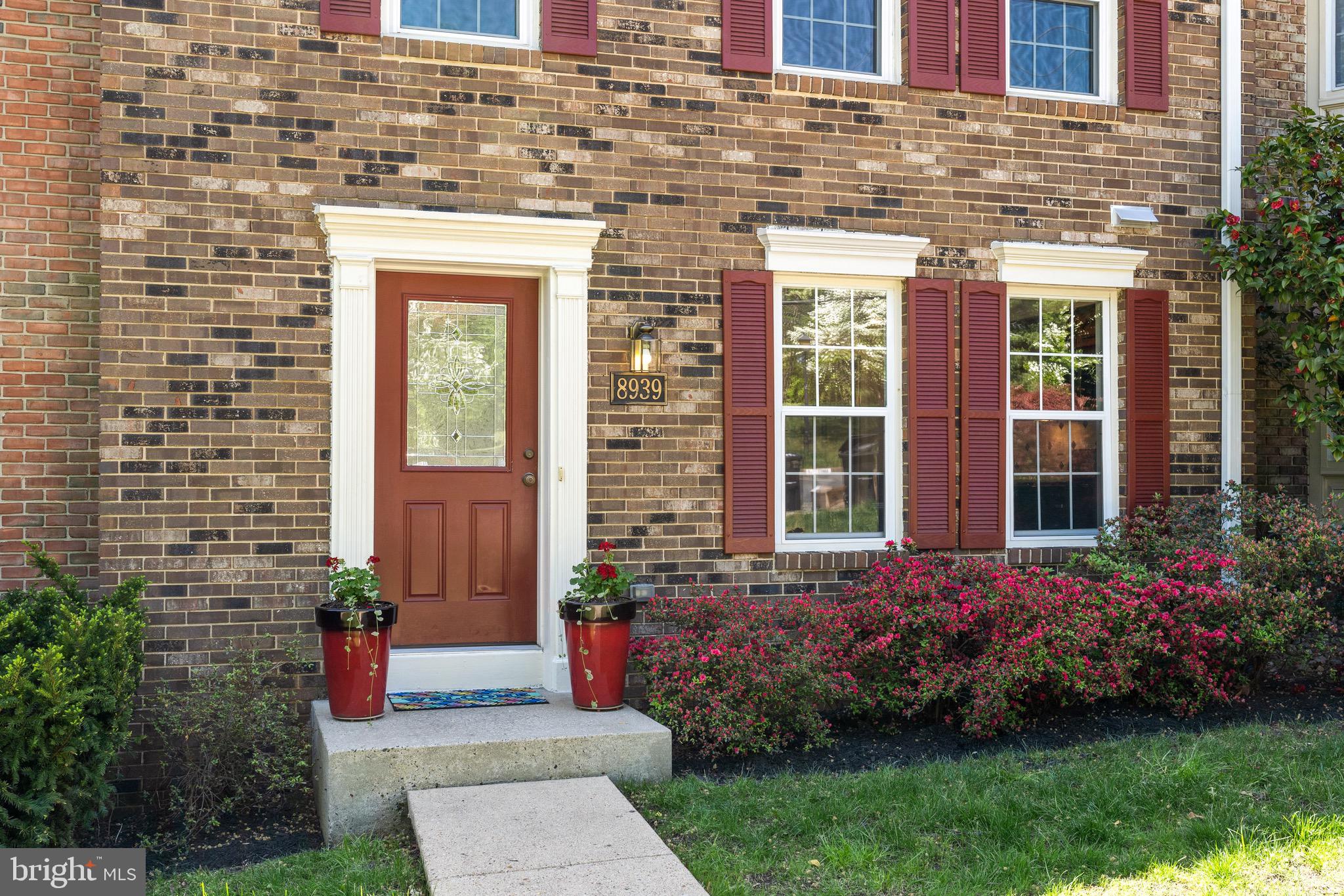 8939 Park Forest Drive Springfield, VA 22152 - Photo 2 of 48 Gorgeous curb appeal.