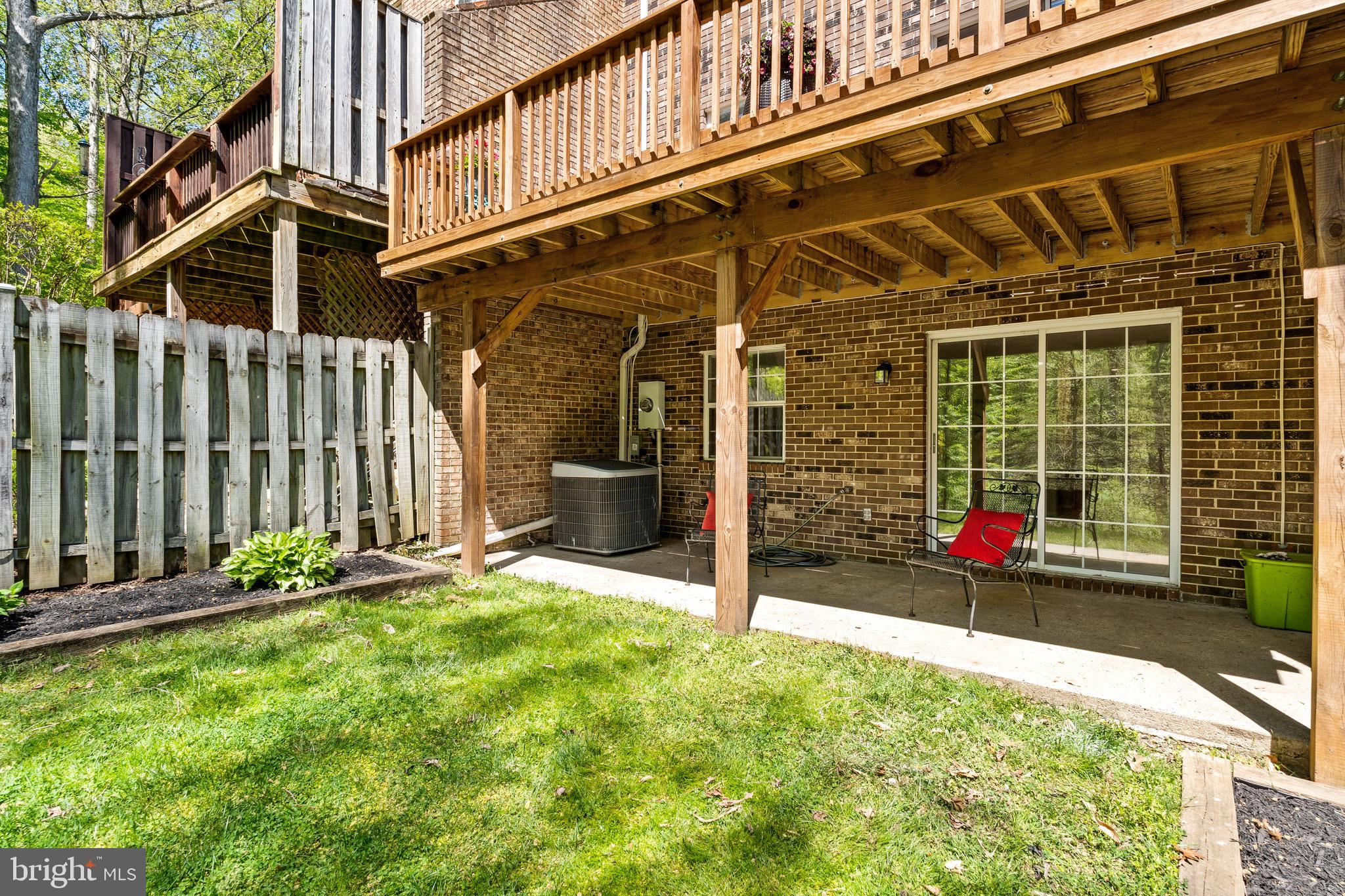 8939 Park Forest Drive Springfield, VA 22152 - Photo 38 of 48 Lovely green space.