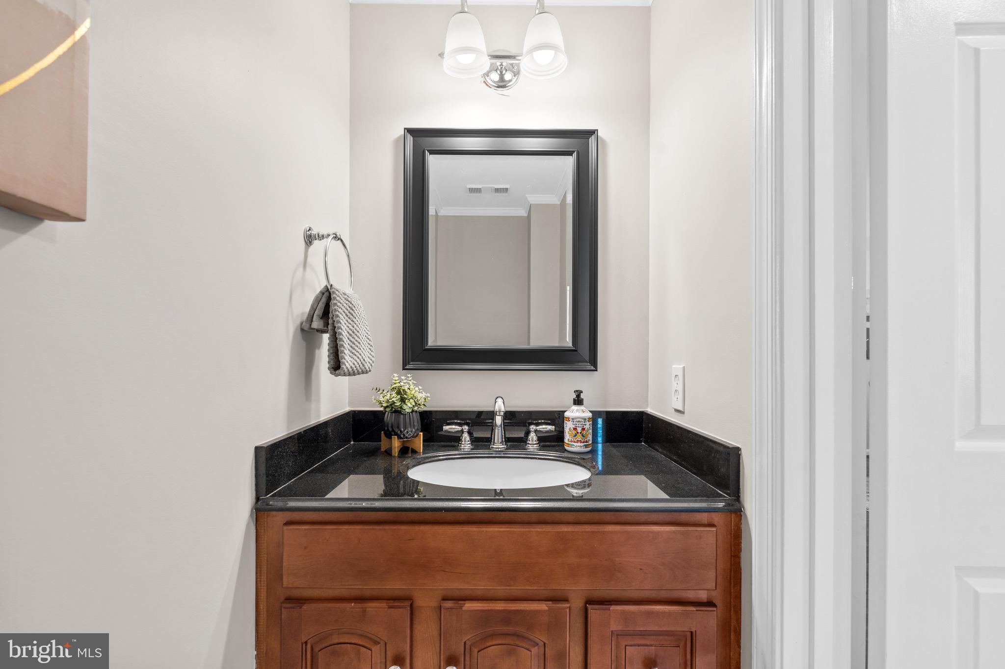 8939 Park Forest Drive Springfield, VA 22152 - Photo 44 of 48 Powder room on main level.