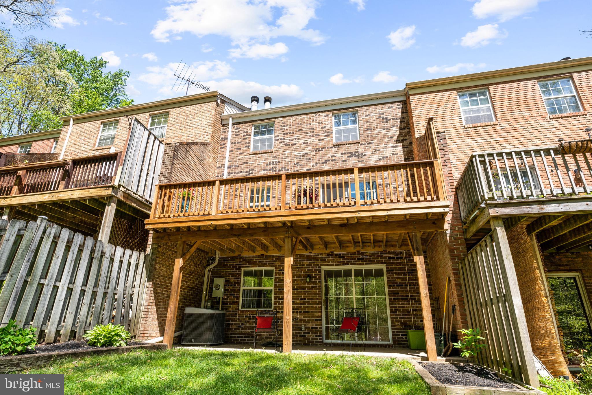 8939 Park Forest Drive Springfield, VA 22152 - Photo 45 of 48