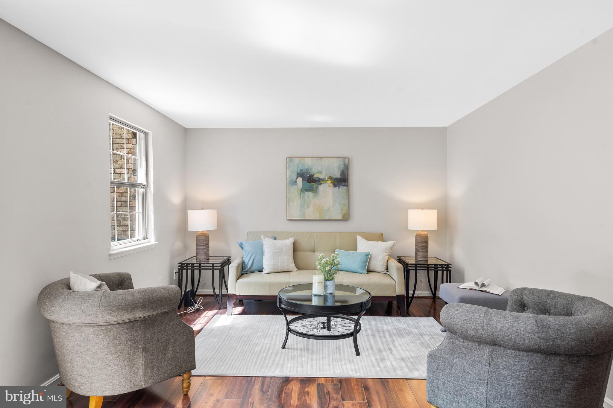 8939 Park Forest Drive Springfield, VA 22152 - Photo 5 of 48 Sun drenched living room on main level.