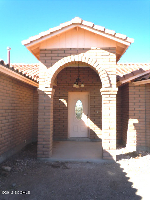 953 Circulo Tumbleweed Rio Rico, AZ 85648 - Photo 5 of 5