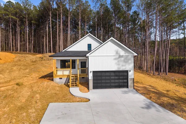 $279,900 | 3330 Crow Road Northeast, Dalton, GA 30721