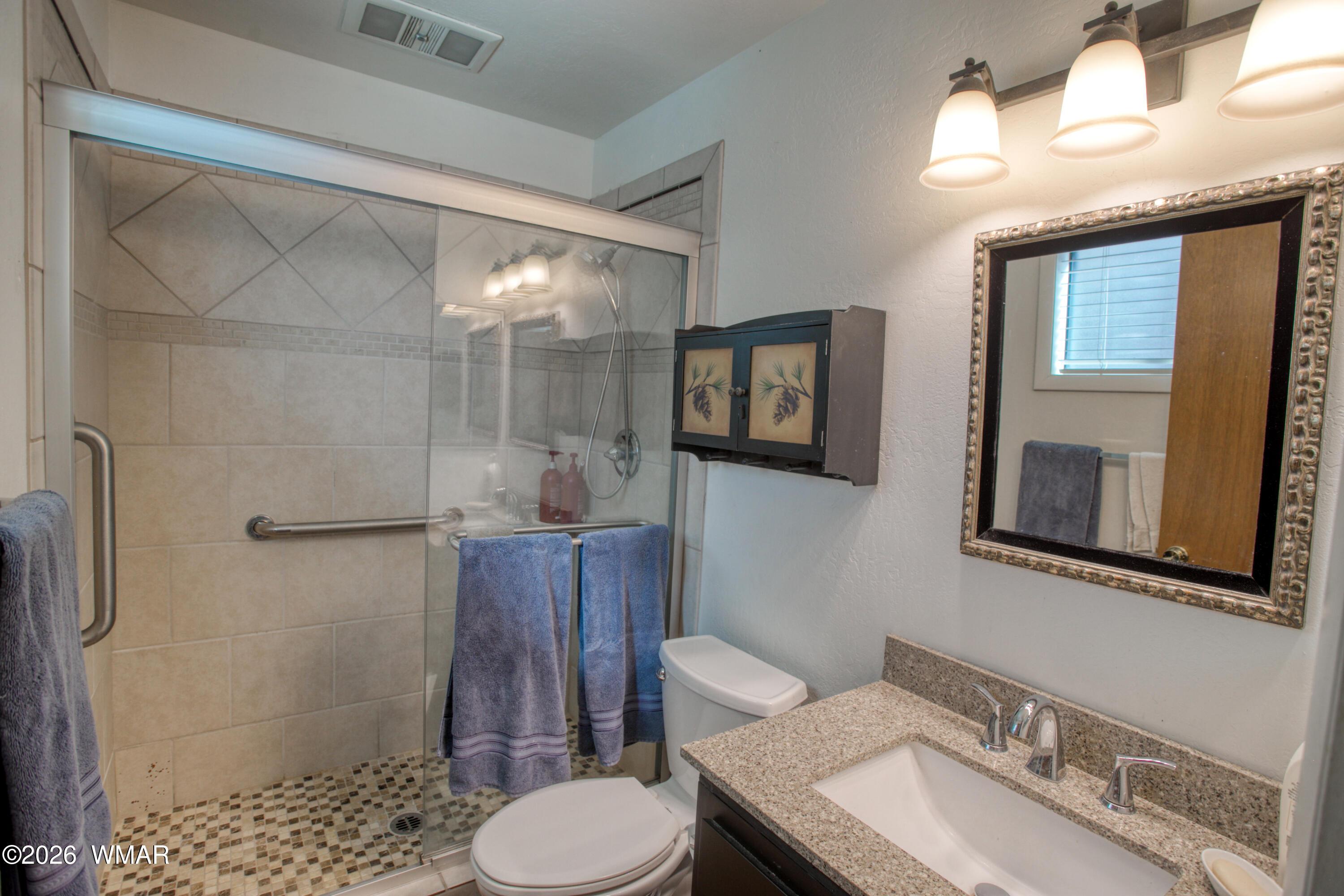2982 Hummingbird Lane Pinetop, AZ 85935 - Photo 13 of 36 Master Bathroom