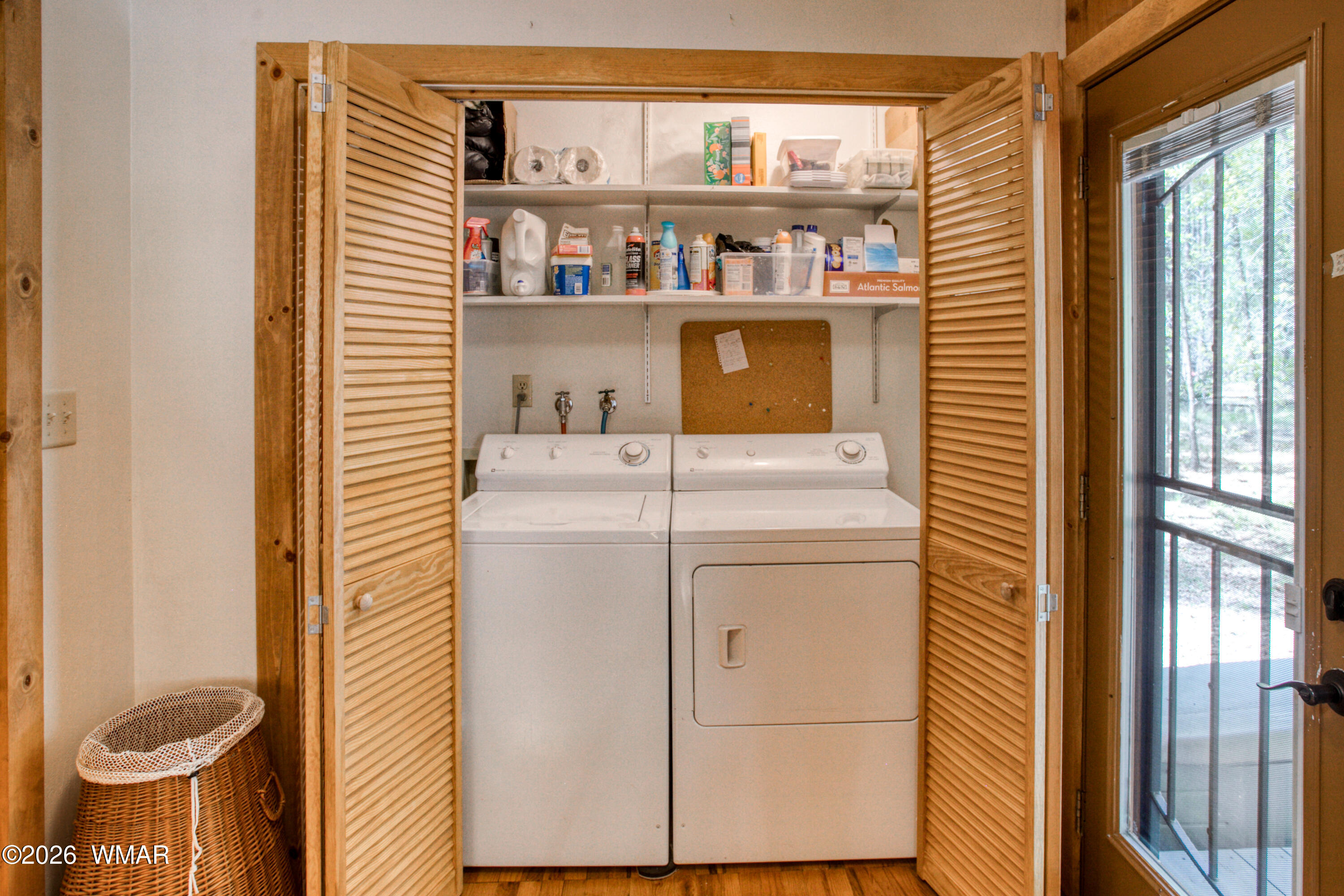 2982 Hummingbird Lane Pinetop, AZ 85935 - Photo 16 of 36 Laundry