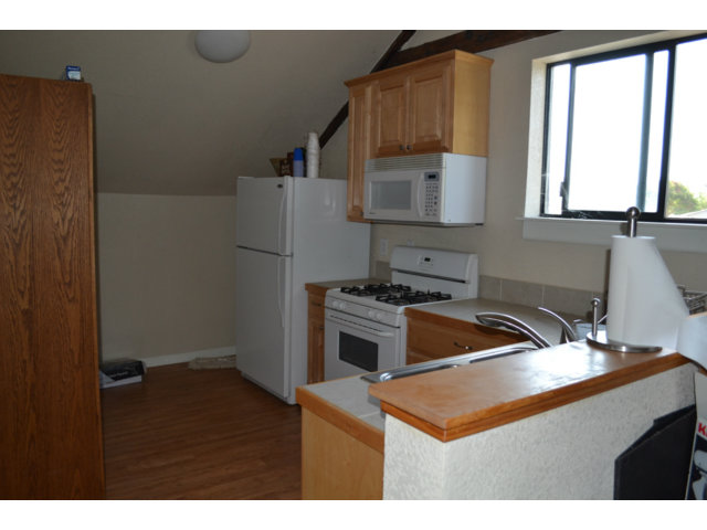 301 Dooling Road Hollister, CA 95023 - Photo 10 of 13 Gallery Image 10
