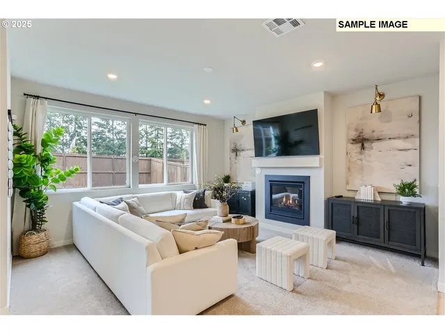 $591,900 | 9118 Southwest Vermillion Drive, Tualatin, OR 97062