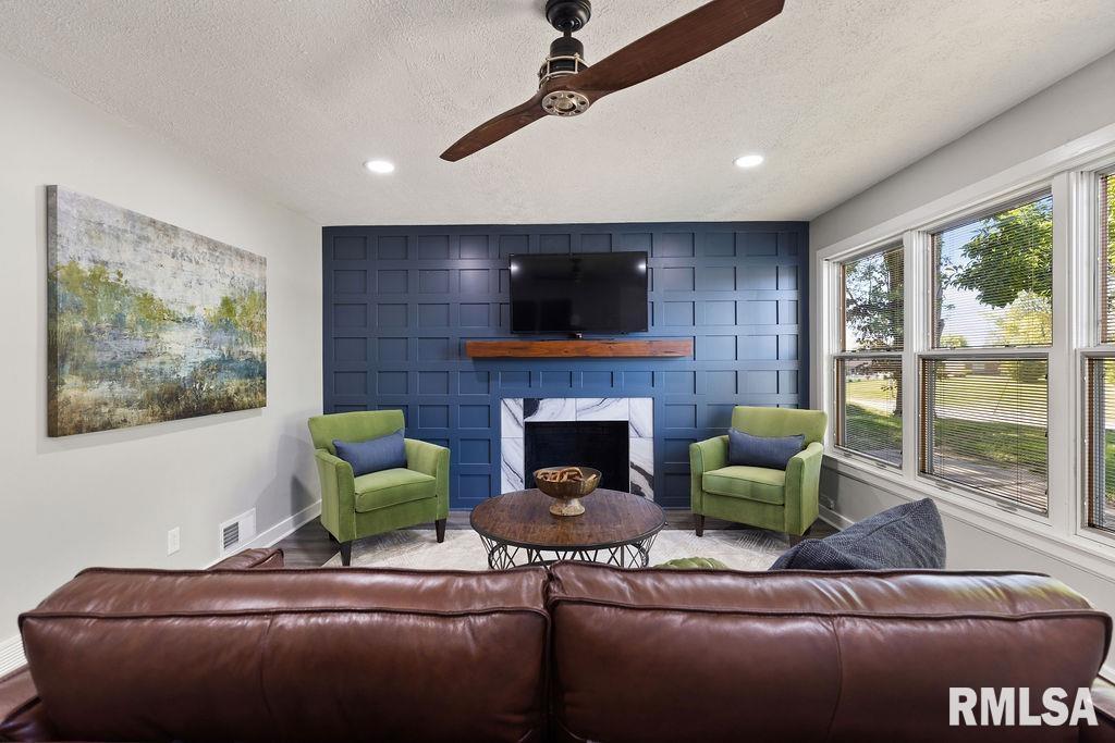 4406 Columbus Road Quincy, IL 62305 - Photo 13 of 23 Gallery Image 13