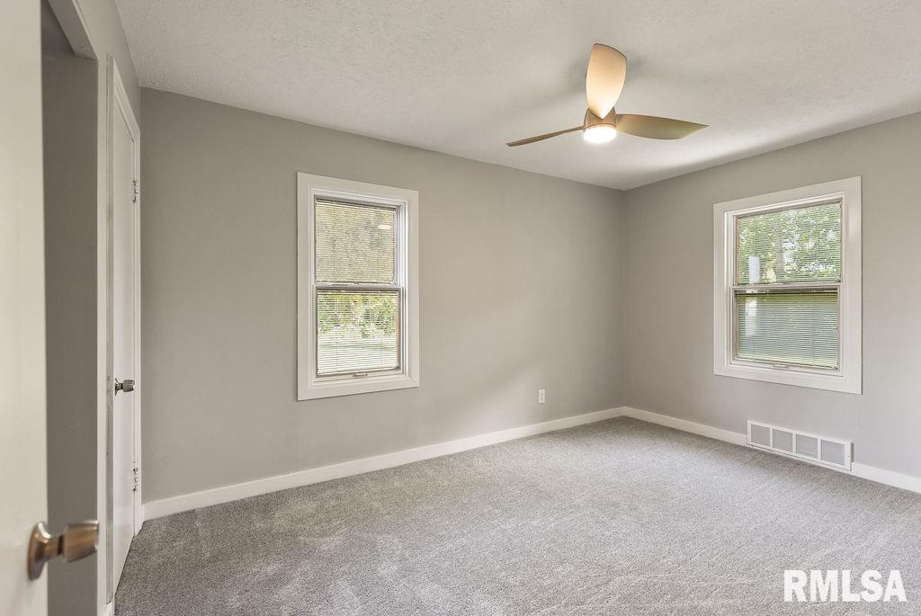 4406 Columbus Road Quincy, IL 62305 - Photo 16 of 23 Gallery Image 16