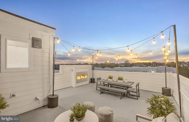 $782,365 | 19814 Lavender Dust Square, Ashburn, VA 20147