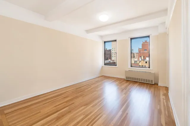 $649,000 | 205 East 78th Street, Unit 14C | Upper East Side