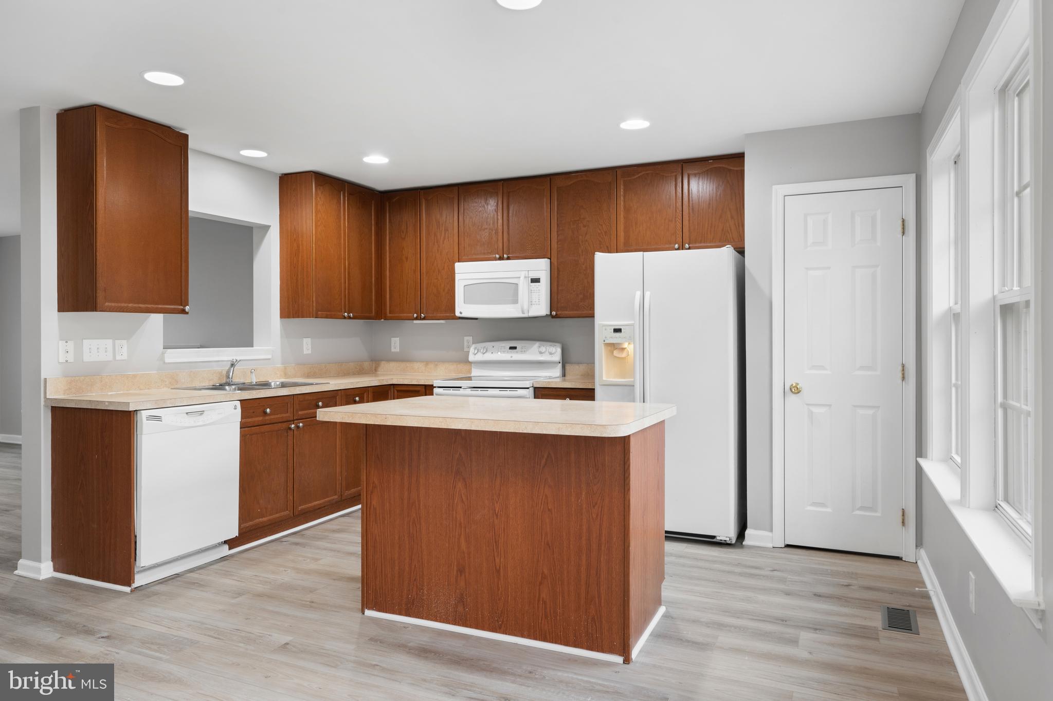 219 Rumbling Rock Road Hedgesville, WV 25427 - Photo 14 of 39 Kitchen | Island