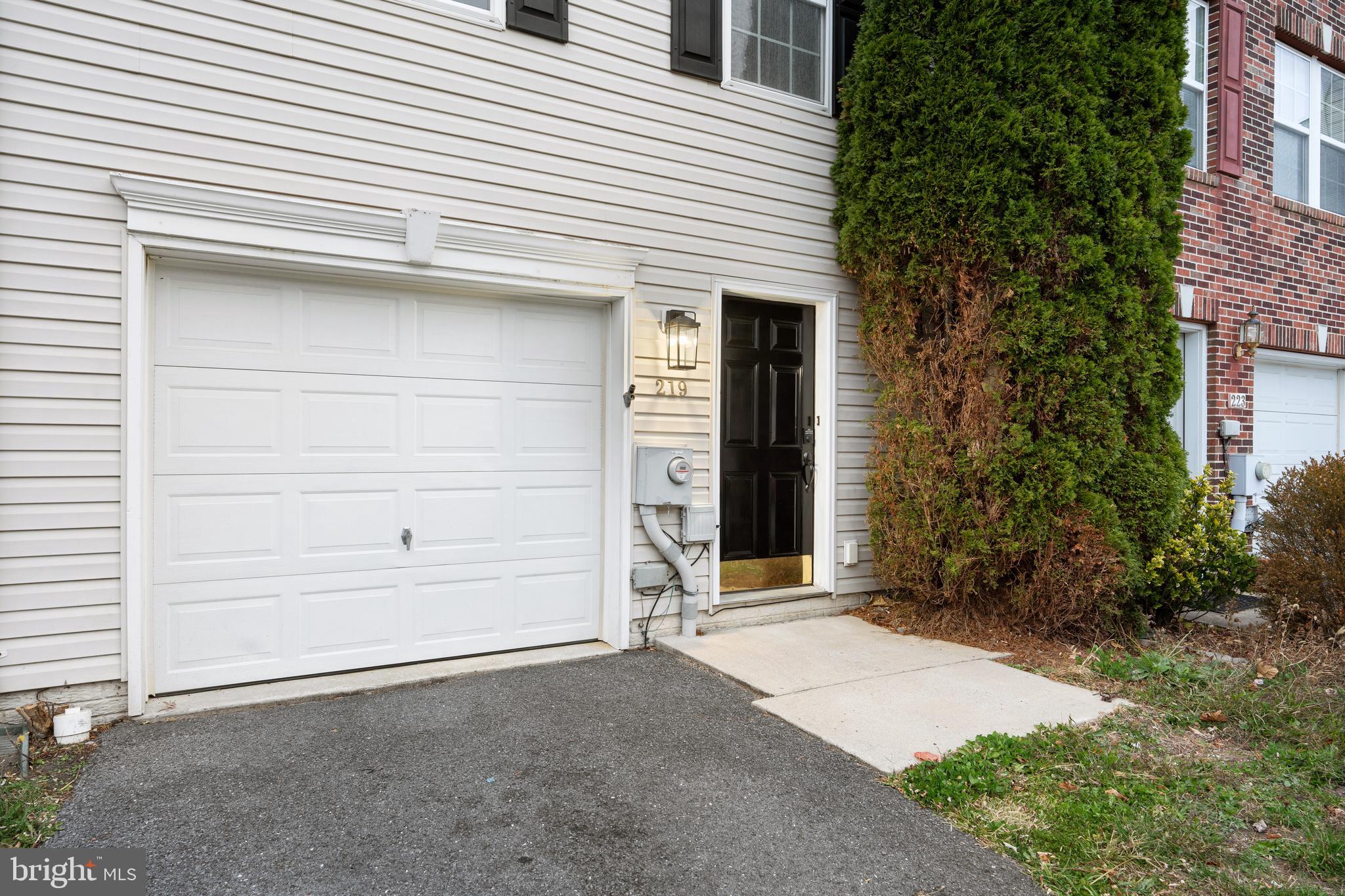 219 Rumbling Rock Road Hedgesville, WV 25427 - Photo 33 of 39 Front Entrance