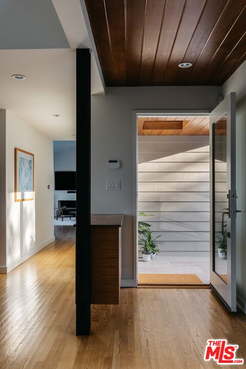 31 Silver Spring Drive Rolling Hills Estates, CA 90274 - Photo 4 of 46 a view of hallway with wooden floor
