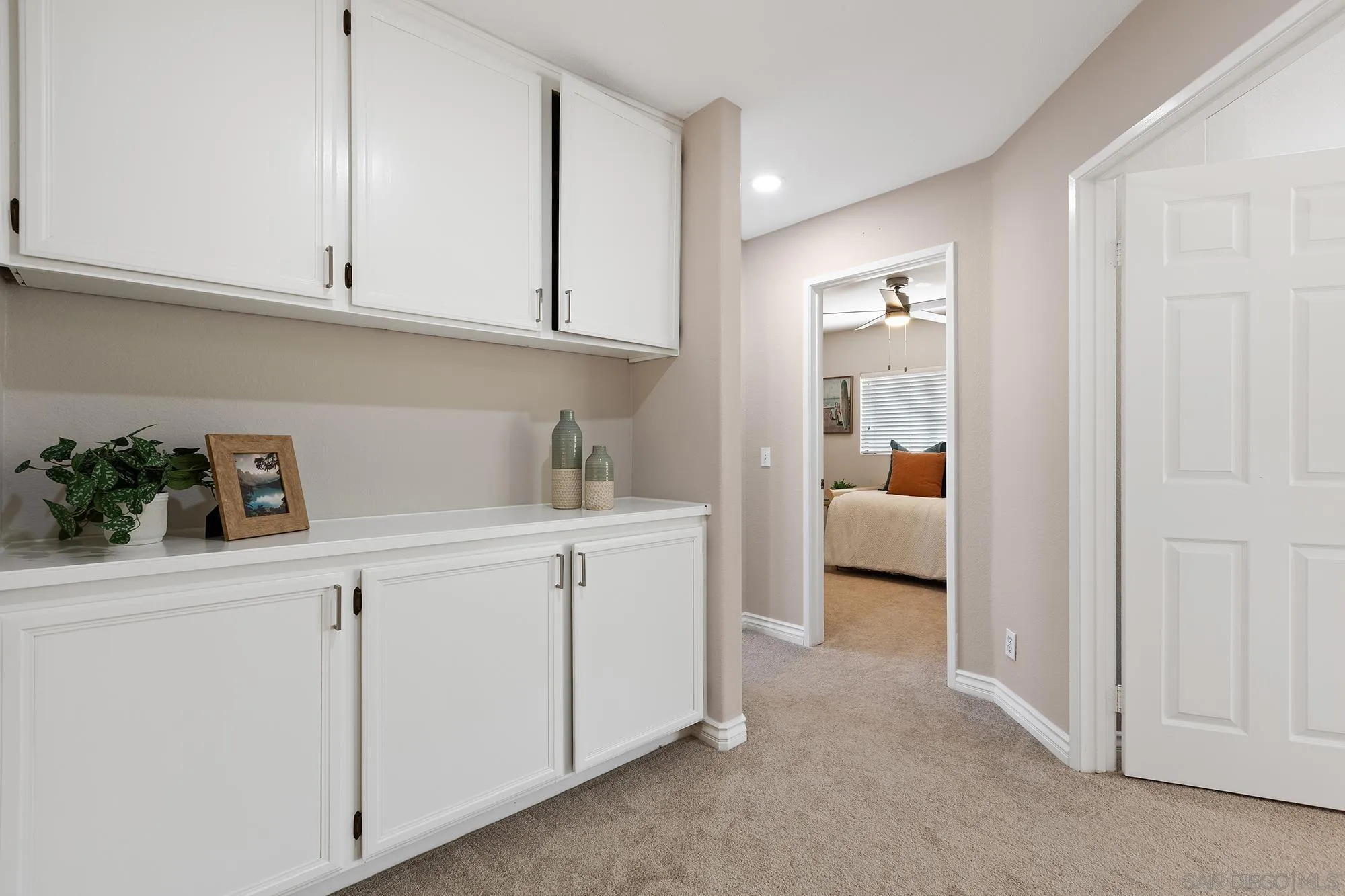 13939 Country Creek Road Poway, CA 92064 - Photo 11 of 33