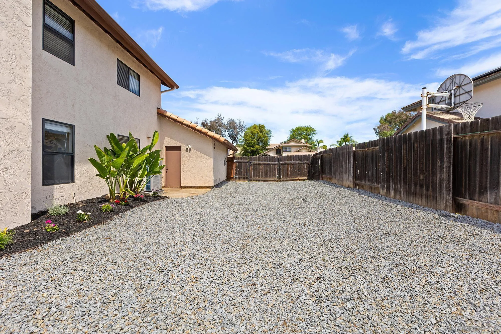 13939 Country Creek Road Poway, CA 92064 - Photo 25 of 33