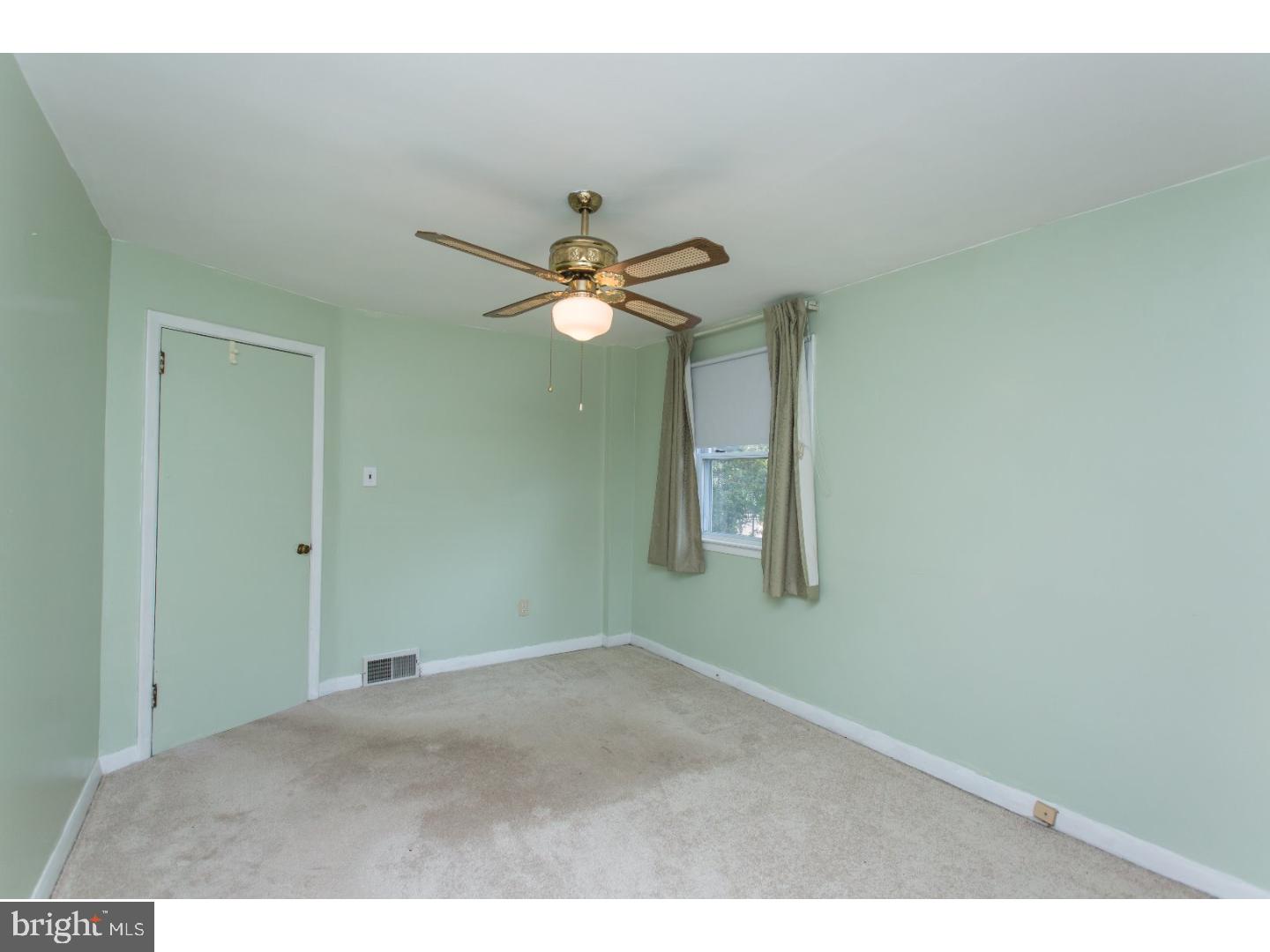 801 Rhoads Drive Springfield, PA 19064 - Photo 13 of 24 Bedroom 2