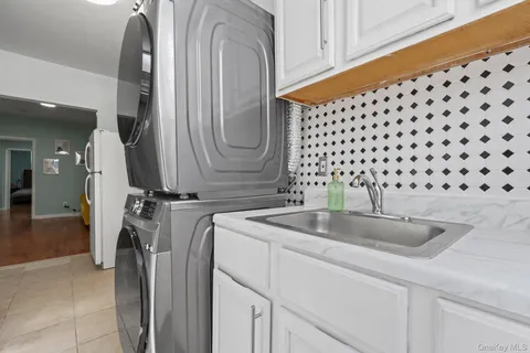 $2,329,000 | 180 Sumpter Street, Unit 5 FAM | Bedford-Stuyvesant