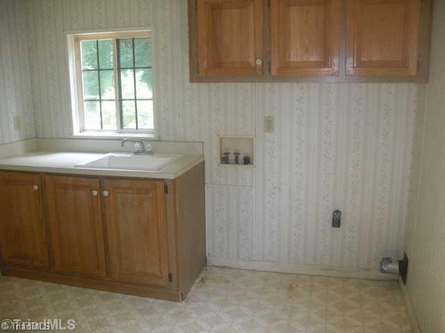 501 Honeysuckle Road Madison, NC 27025 - Photo 7 of 16 Other.
