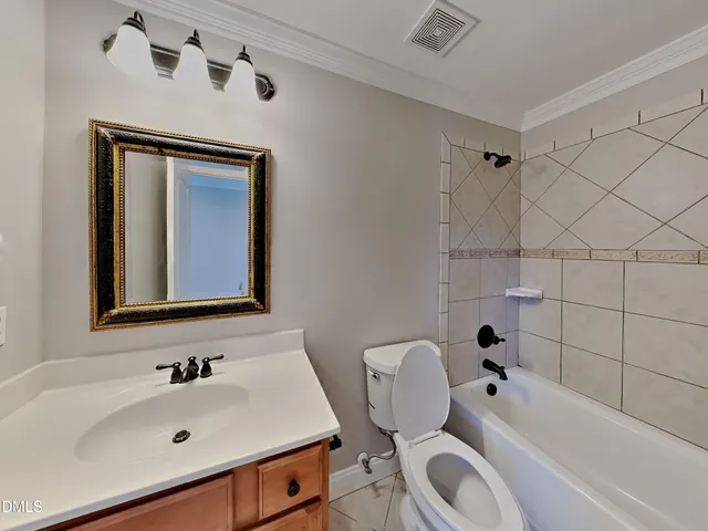 $2,399 | 415 Stranraer Court, Fuquay-Varina, NC 27526