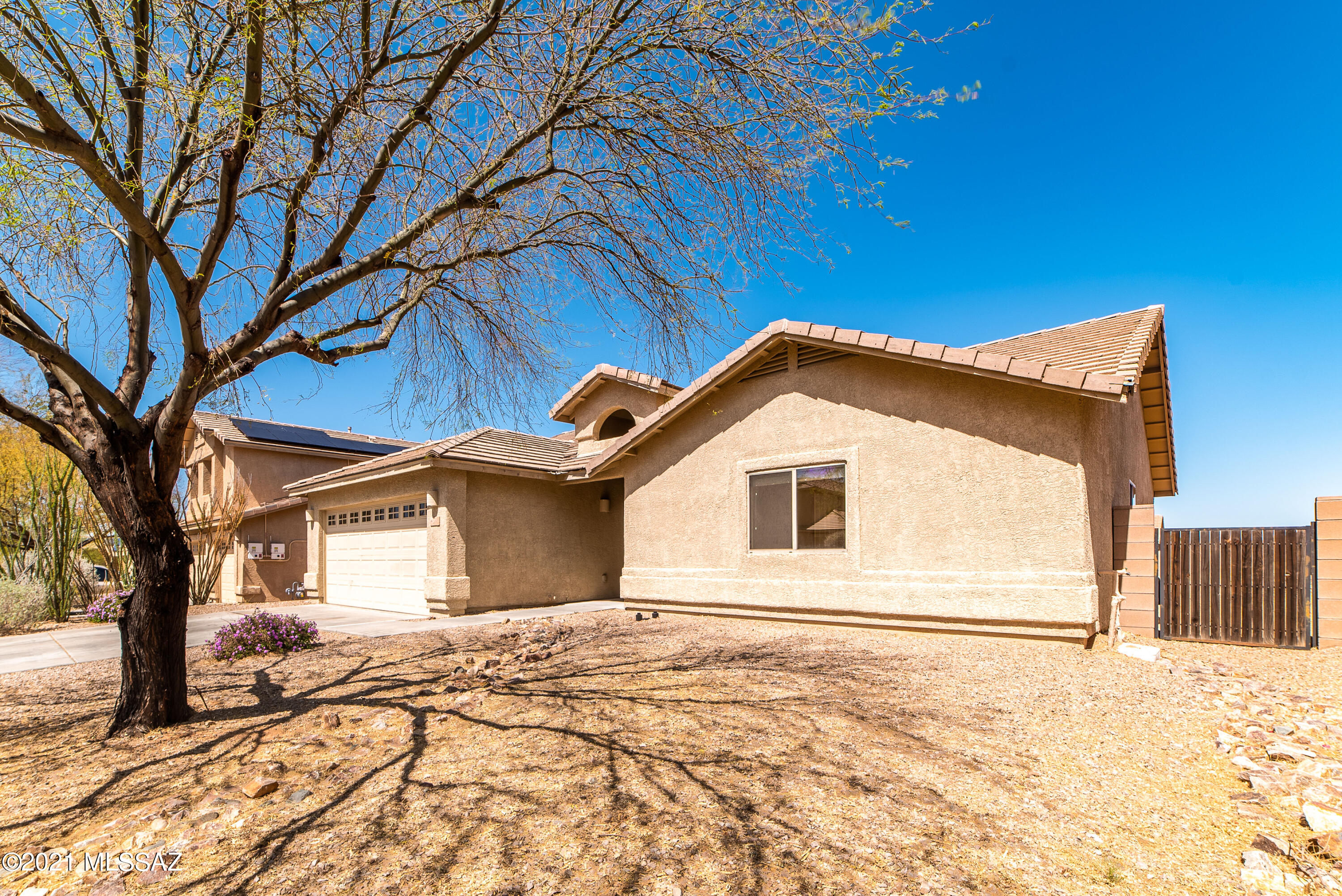 588 West Chatfield Street Vail, AZ 85641 - Photo 3 of 27