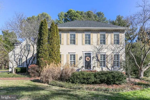 $875,000 | 200 Kent Avenue, Fredericksburg, VA 22405