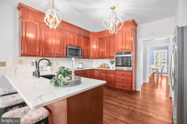 $875,000 | 200 Kent Avenue, Fredericksburg, VA 22405