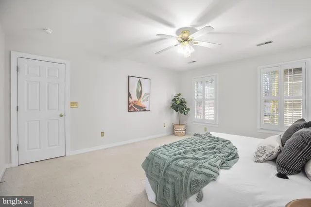 $875,000 | 200 Kent Avenue, Fredericksburg, VA 22405