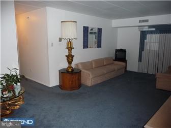 8920 Krewstown Road, Unit 209 Philadelphia, PA 19115 - Photo 2 of 11 Living Room