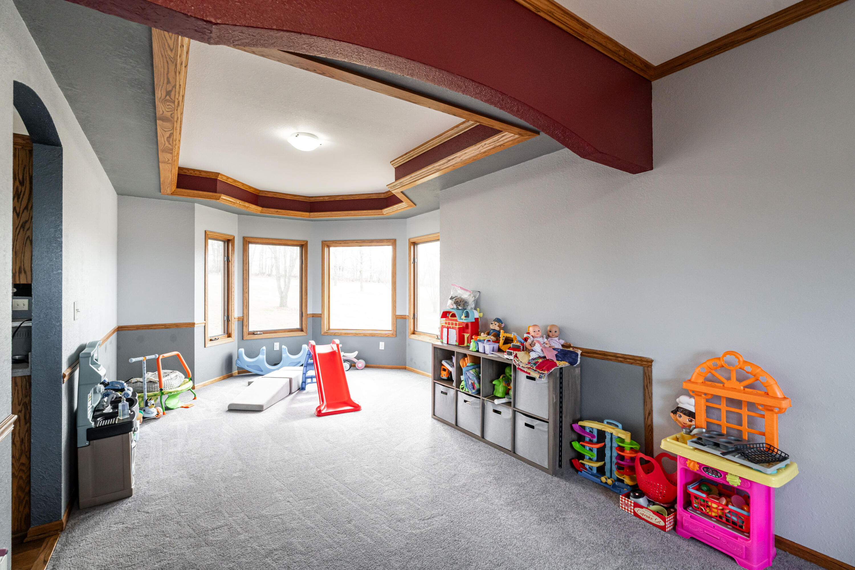 5290 Fawn Trail Addison, WI 53027 - Photo 27 of 56 Formal dining / playroom