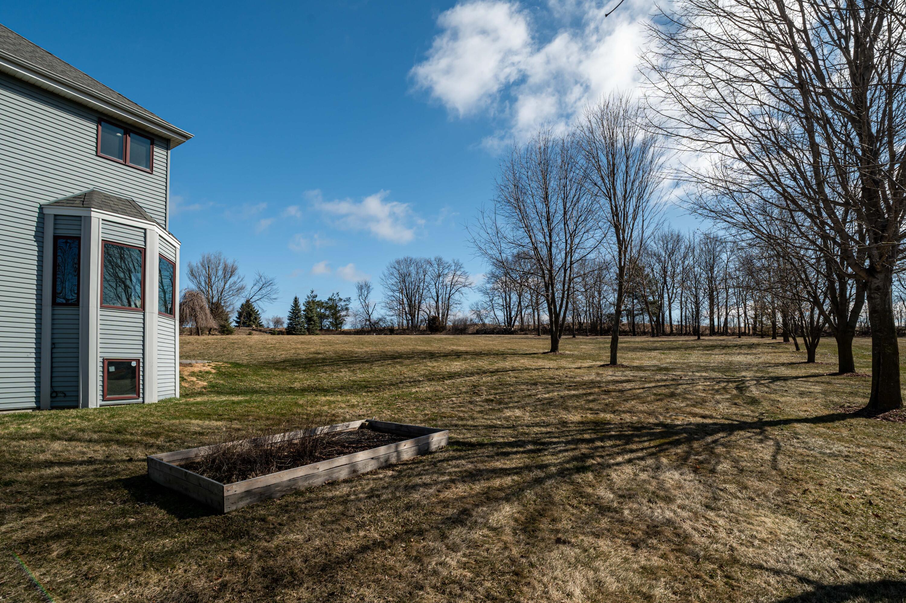 5290 Fawn Trail Addison, WI 53027 - Photo 48 of 56 DSC01986