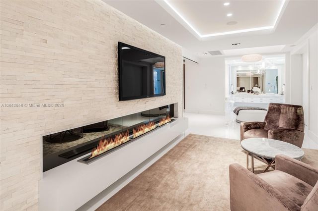 $8,250,000 | 1100 Biscayne Boulevard, Unit 6401, Miami, FL 33132