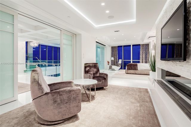 $8,250,000 | 1100 Biscayne Boulevard, Unit 6401, Miami, FL 33132