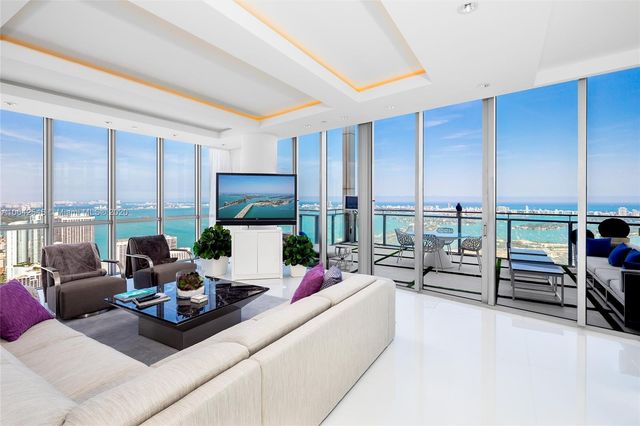 $8,250,000 | 1100 Biscayne Boulevard, Unit 6401, Miami, FL 33132