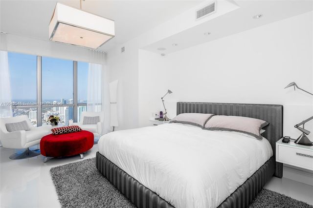 $8,250,000 | 1100 Biscayne Boulevard, Unit 6401, Miami, FL 33132