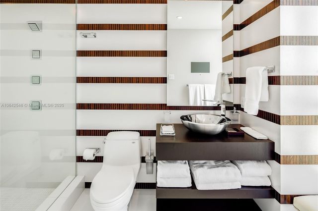 $8,250,000 | 1100 Biscayne Boulevard, Unit 6401, Miami, FL 33132