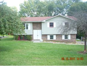 103 Raintree Circle Bristol, VA 24201 - Photo 1 of 7 Front View of Raintree