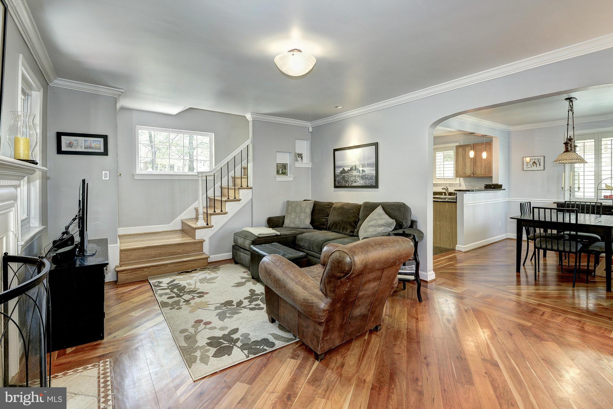 5908 Conway Road Bethesda, MD 20817 - Photo 3 of 14 Open main level