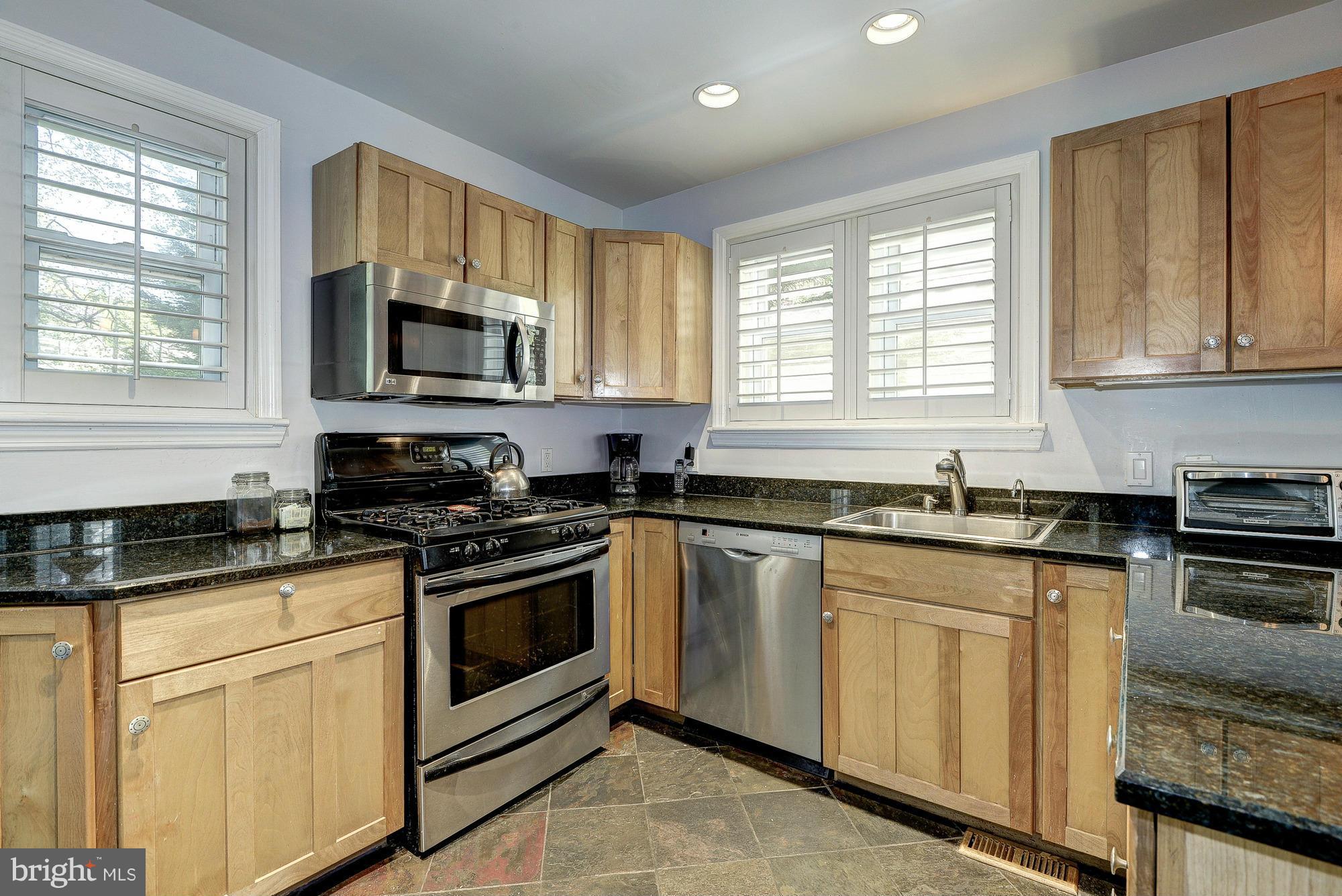 5908 Conway Road Bethesda, MD 20817 - Photo 6 of 14 Gourmet Kitchen