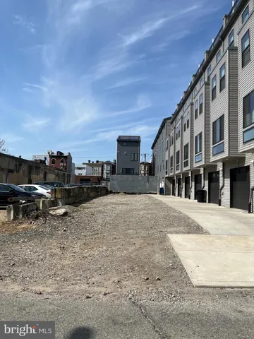 $220,000 | 428 Master Street, Unit B, Philadelphia, PA 19122